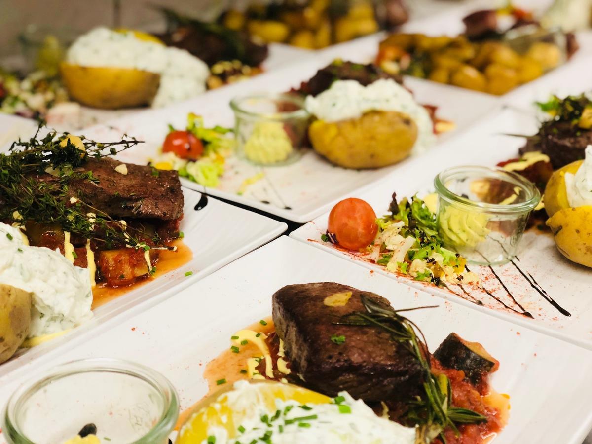 Hotel-Restaurant Thueringer Hof Бад-Франкенхаузен-Кифхойзер Экстерьер фото